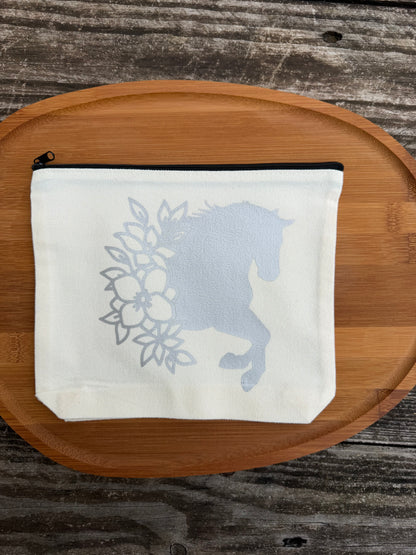 Pochette L différents thèmes